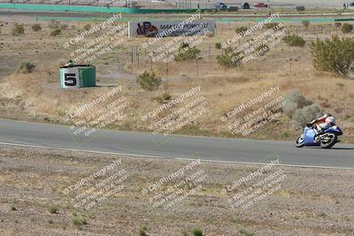 media/Apr-20-2025-AHRMA (Sun) [[393a79c373]]/Race/Group 11 early race/Turn 4b/